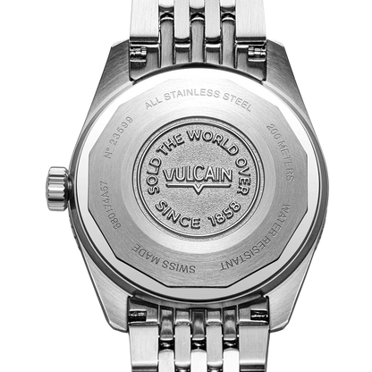 Fond plein gravé en détail – Vulcain Skindiver Nautique GMT