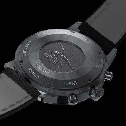 Fond gravé de la Yema Flygraf bi-compax avec emblème AAE