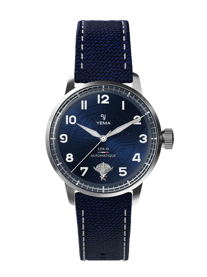 Yema Flygraf CPA10 : vue de face sur bracelet canvas bleu
