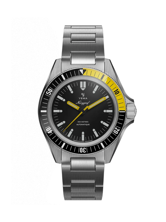 Yema Navygraf CMM.10 noire et jaune — vue de face sur bracelet acier