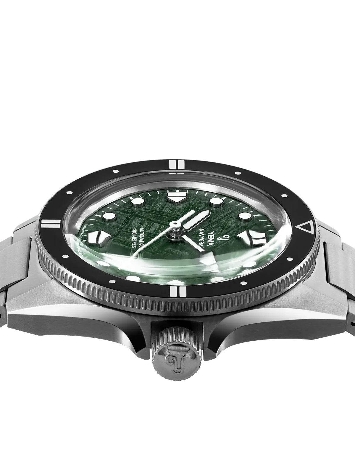 Yema Navygraf Meteorite verte, profil, lunette et verre saphir