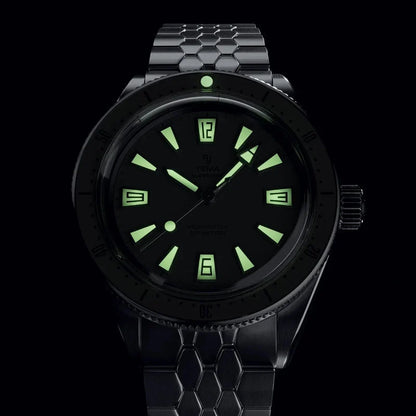 Yema Superman Skin Diver CMM.20 beige — luminescence du cadran