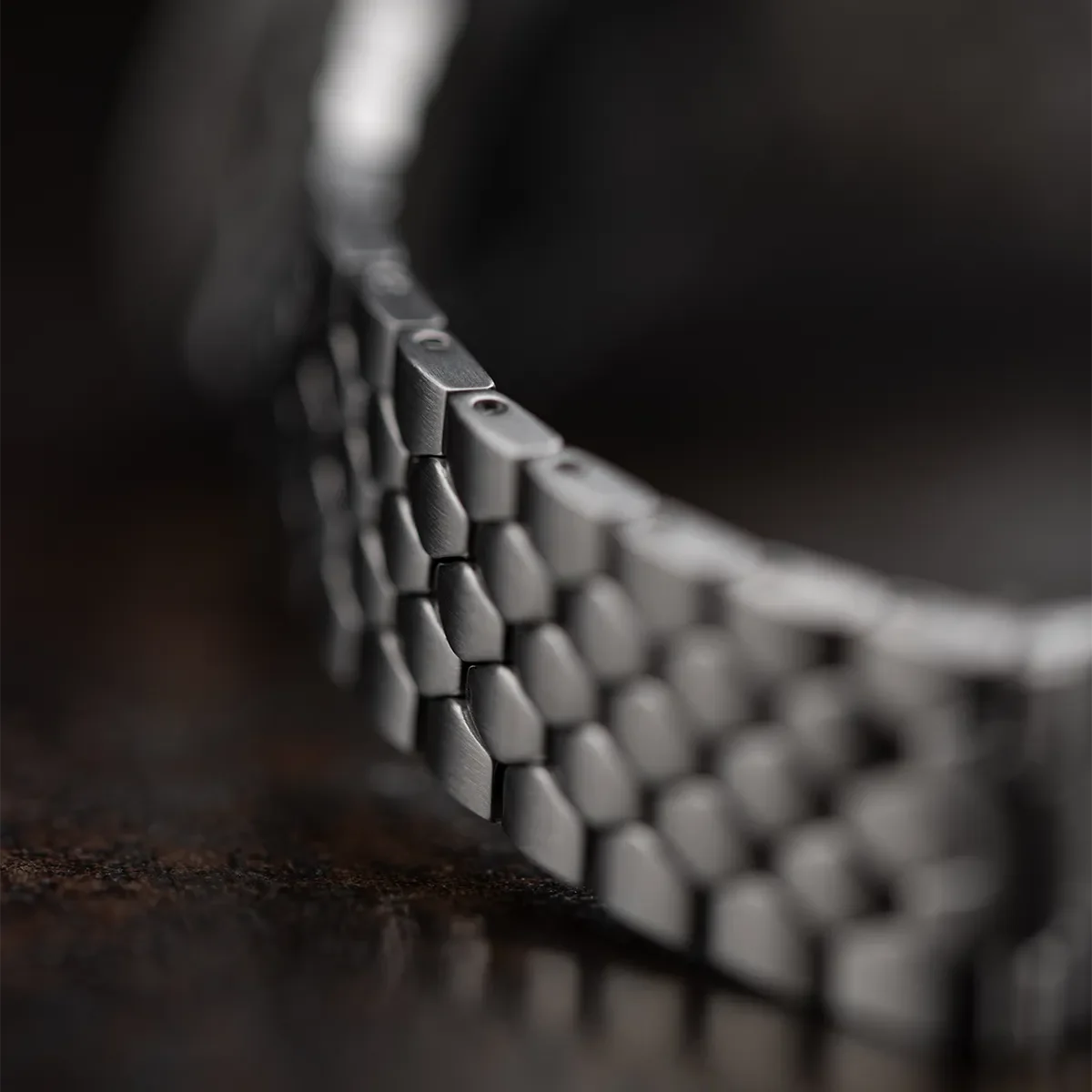 Yema Skin Diver CMM.20 — détail des maillons du bracelet