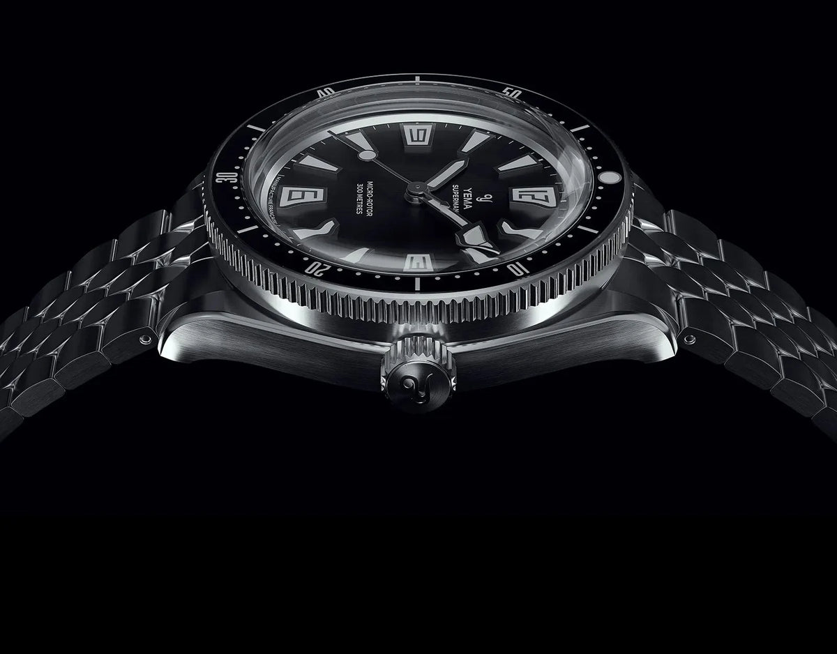 Yema Superman Skin Diver CMM.20 noire — boîtier et verre double dôme