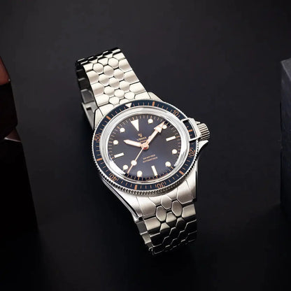 Présentation de la montre – Yema Superman Gilt CMM.10 bleue