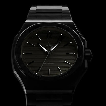 Yema Wristmaster Slim CMM.20 beige — vue dans l’obscurité