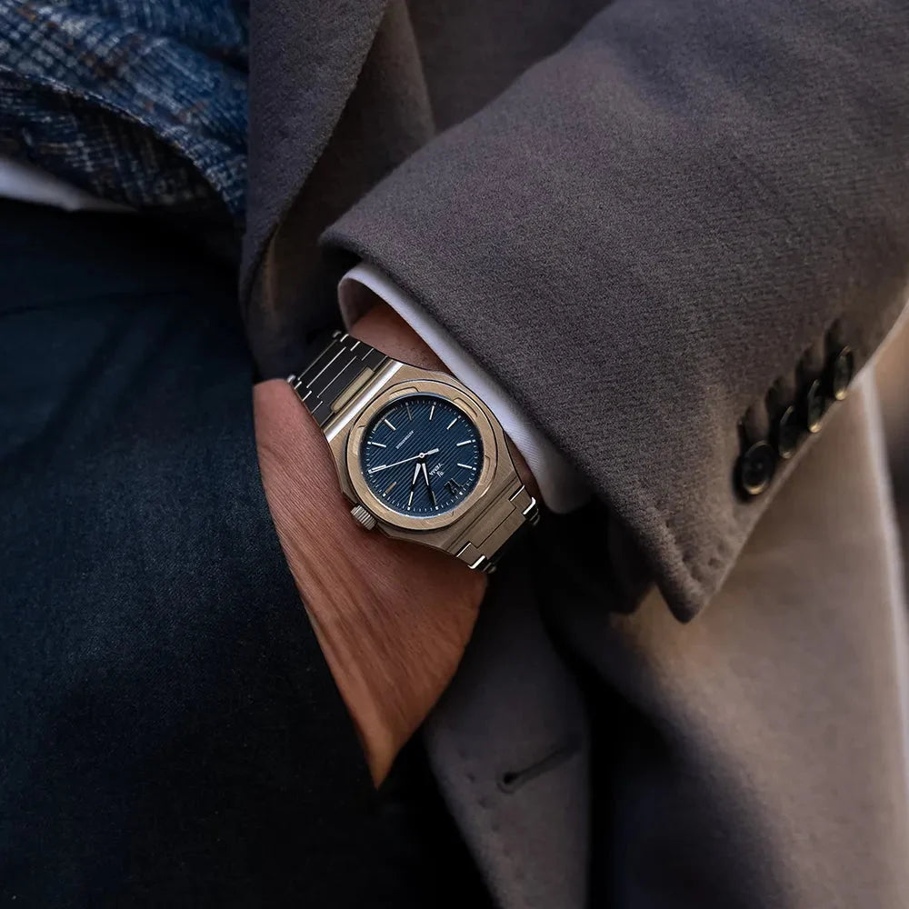 Yema Wristmaster Slim CMM.20 bleue — vue de présentation